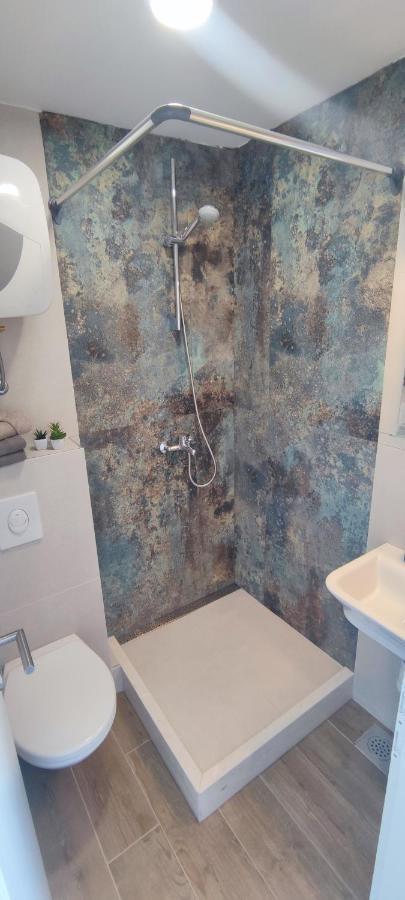 Rooms Lucky Makarska Dış mekan fotoğraf